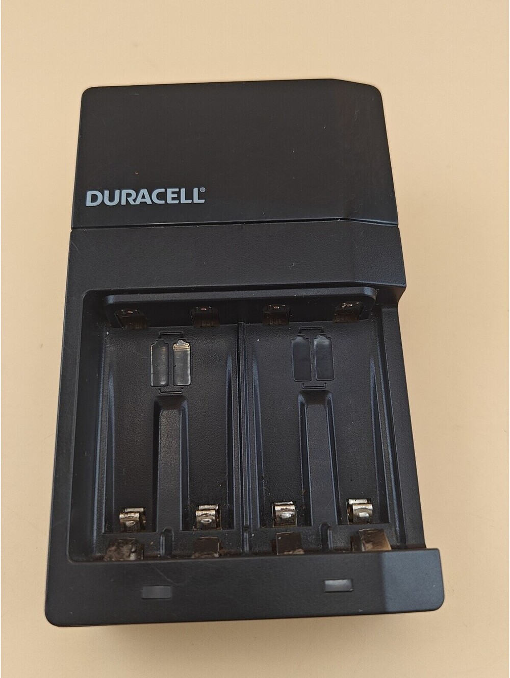 Duracell CEF14NA4 NiMH AA AAA Battery Charger Class 2 Wall Plug 3V